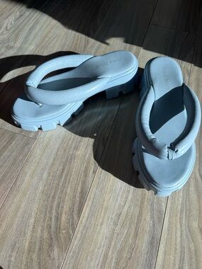 Women’s Chunky Platform Sandals in Light Blue